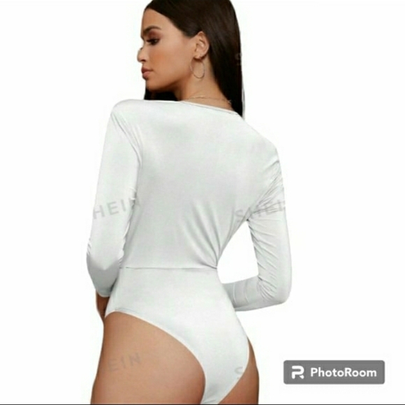 White Bodysuit V Neck Wasabi + Mint - Picture 5 of 10